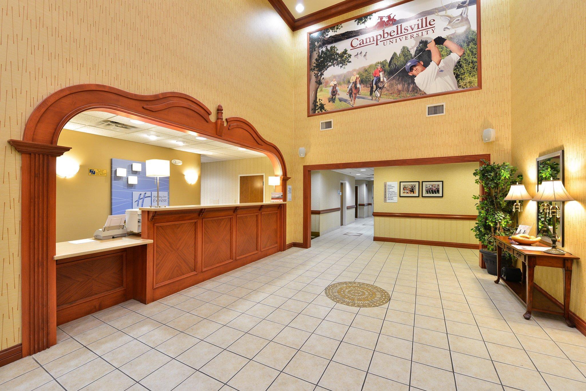 Holiday Inn Express Campbellsville By Ihg Esterno foto