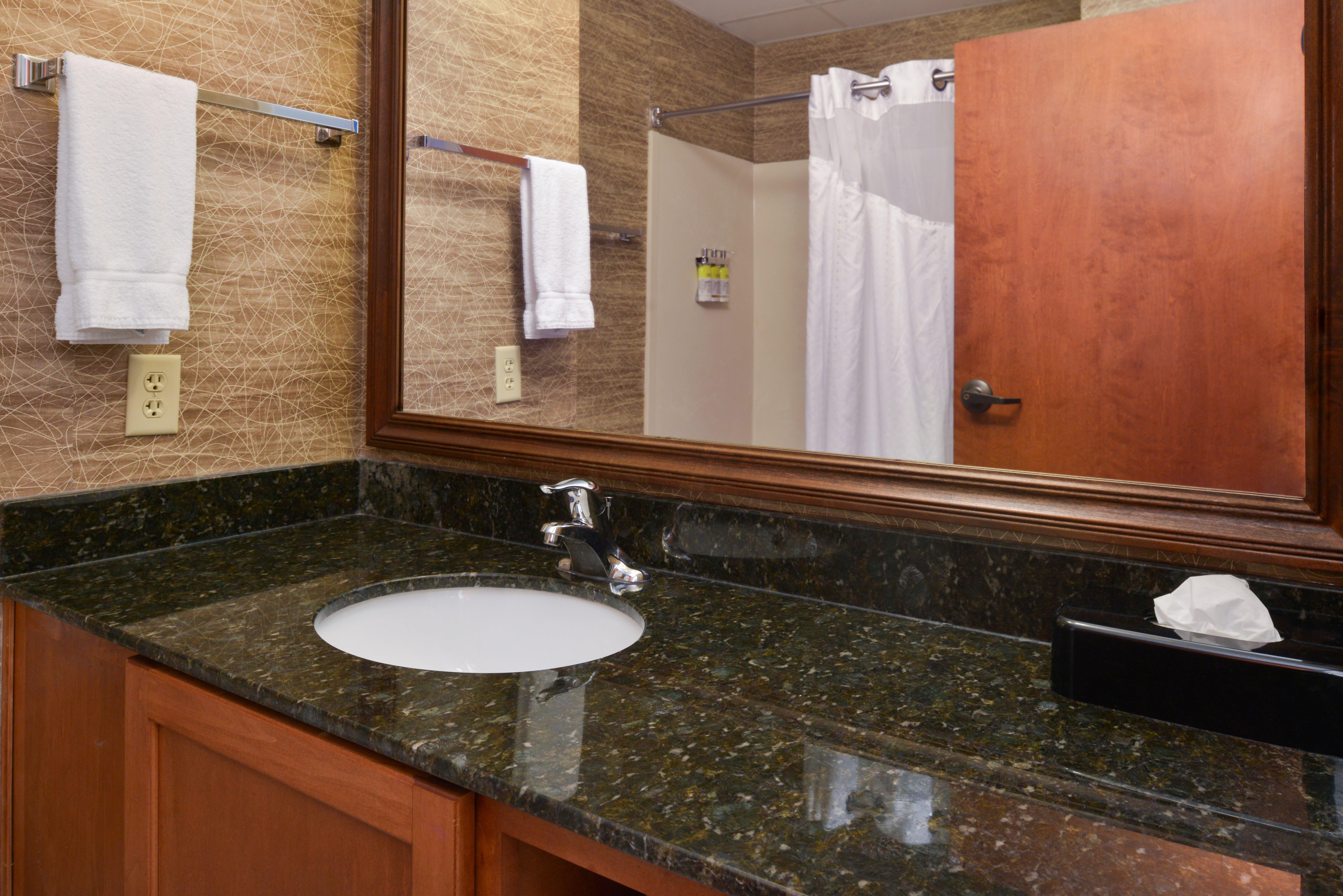Holiday Inn Express Campbellsville By Ihg Esterno foto